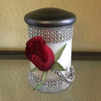 11 oz Dome Silver Top Red Flower Wrapped in Rhinestones